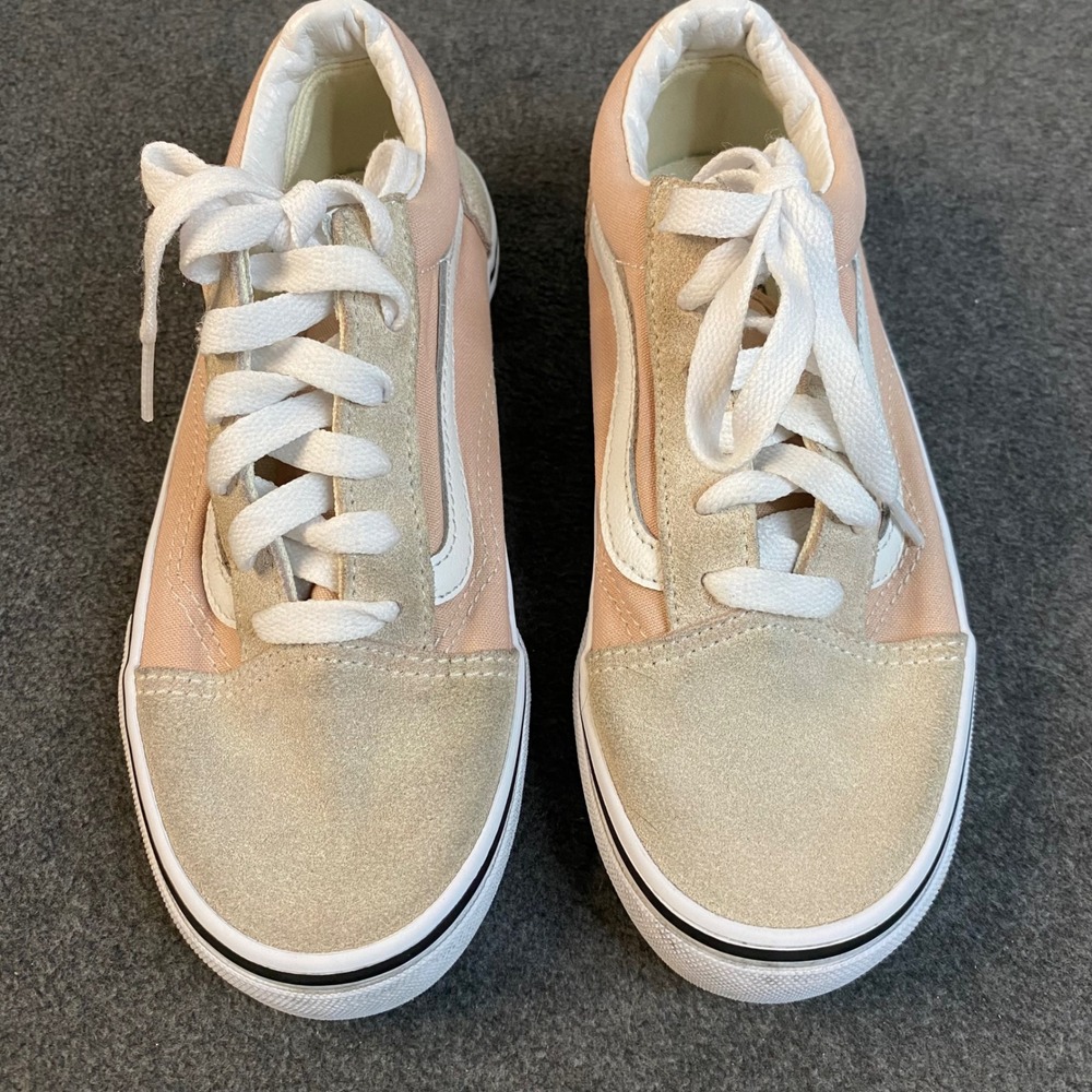 Vans Sneakers Girls Suede Canvas Pink White‎ Off The Wall Kids Shoes Sz 3 *Flaw